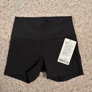 Lululemon Wunder Train HR Short 4”